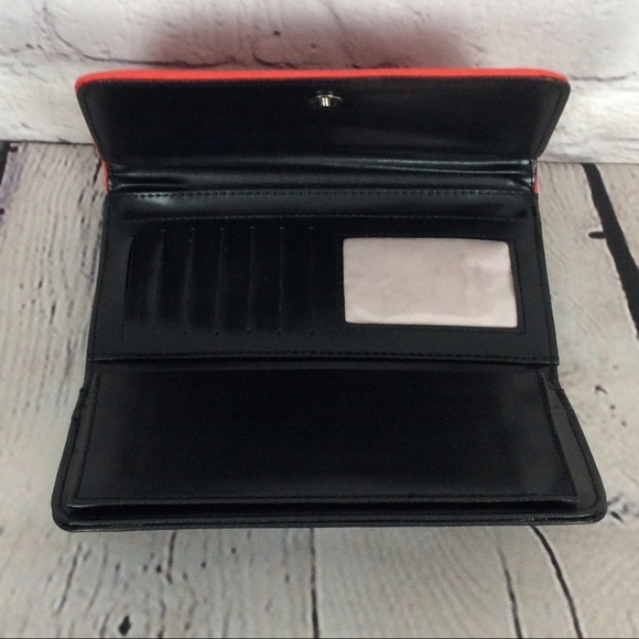 NCAA Gameday NC State GO WOLFPACK Tri-Fold Wallet - Picture 10 of 11